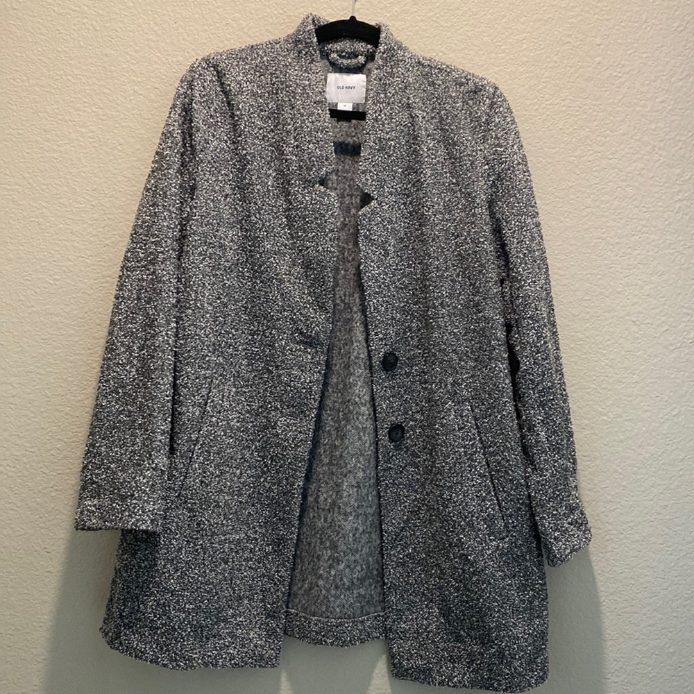 BEAUTIFUL GRAY COAT